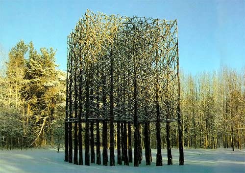 Willow Sculpture by Jaakko Pernu