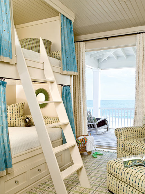 beach house bunk room