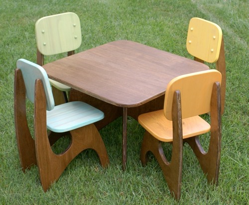 Etsy Finds: Modern Child Table Set | Handmade Charlotte