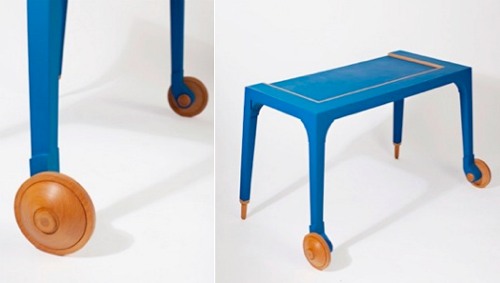 strear built kids desk