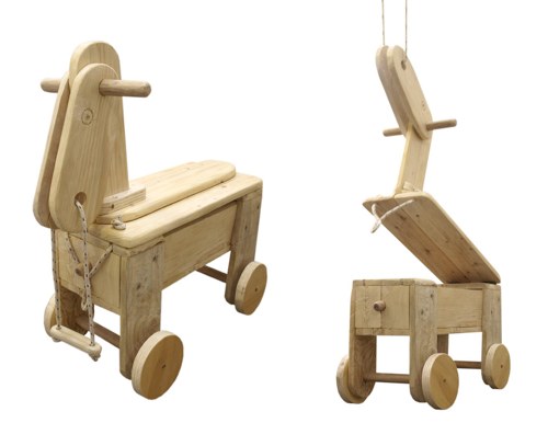 Recycled Toys by Alicucio