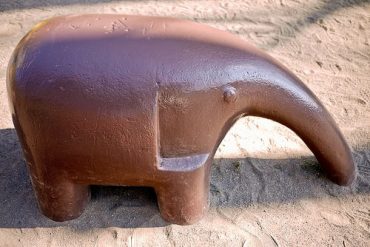 giraffe japanese playground animal