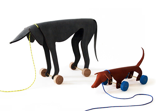 Waldi und Sprinter Leather Pull Toys by Ellen Heilmann
