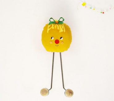 Happy Hooks by Misako Mimoko