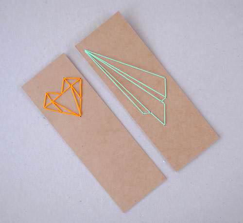 DIY Back To School Lacing Bookmarks