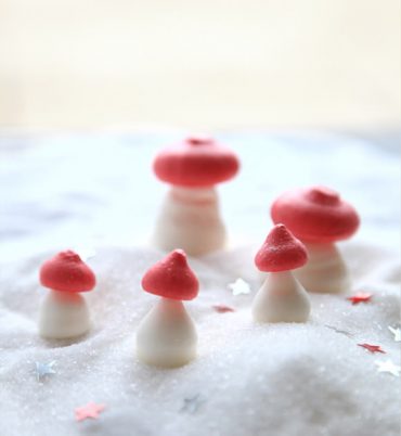 Meringue Mushrooms by Griottes