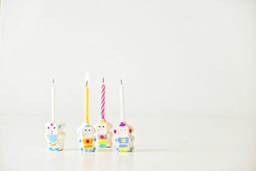 DIY Plaster Robot Candle Holders by Funkytime