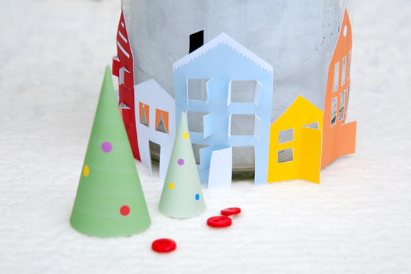 HP Free Printable Holiday Village