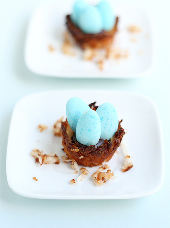 Bird's Nest Macaroons for Easter