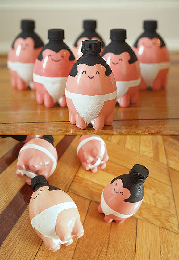 DIY Tiny Sumo Wrestler Bowling Pins for Kids, made from recycled plastic bottles - too cute!