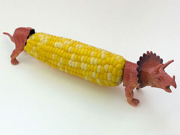 DIY Dinosaur Corn Cob Holder