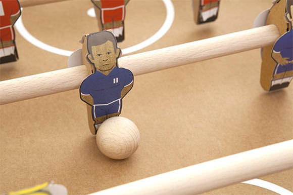 Kartoni Cardboard Kicker Foosball Table