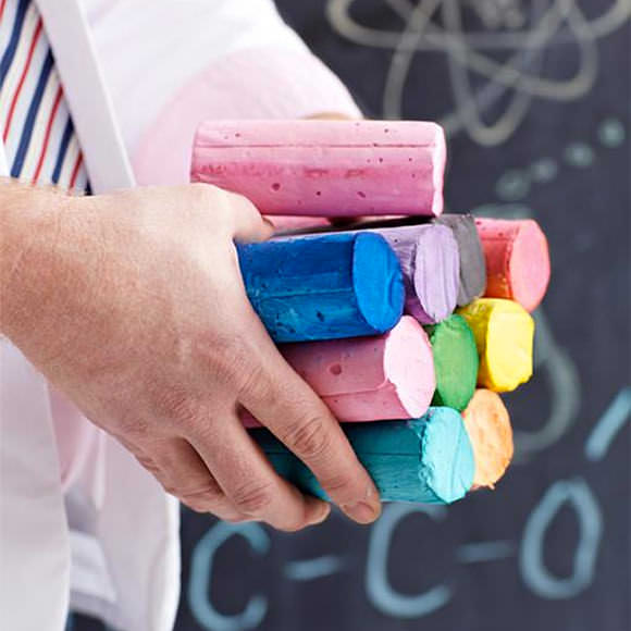 Professor Figgy's Easy Homemade Sidewalk Chalk (super fab craft for kids via sweet paul magazine)