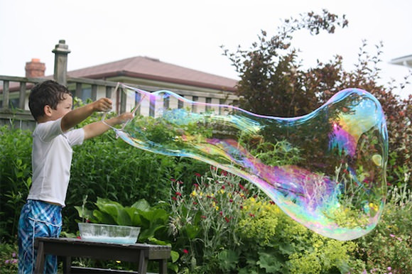 Homemade Giant Bubbles Tutorial