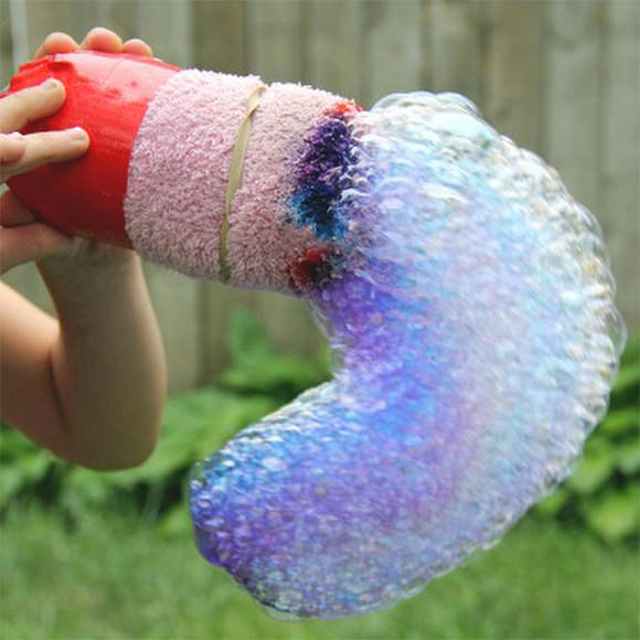 DIY Rainbow Bubble Snakes