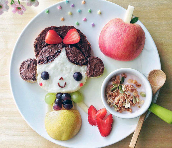 Instagram Foodie Samantha Lee (made to encourage her daughter to eat her food)