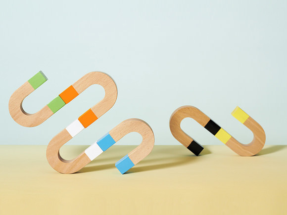 Horseshoe Magnet // twice the lifting strength of a bar magnet, strong enough to hold your office papers, dish towel, shopping list, or family photo.