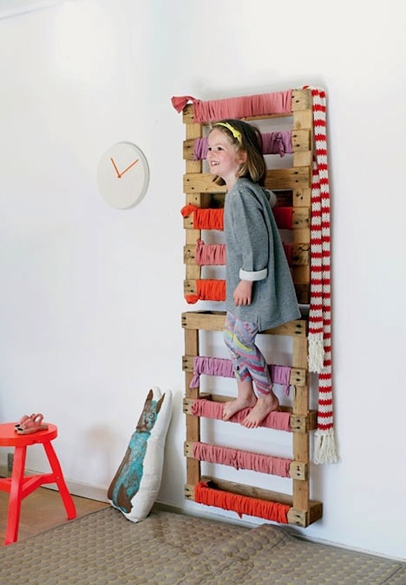 Indoor Play Ladder