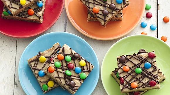 Recipe: Gluten-Free Peanut Butter Chocolate Chip Cookie Bars