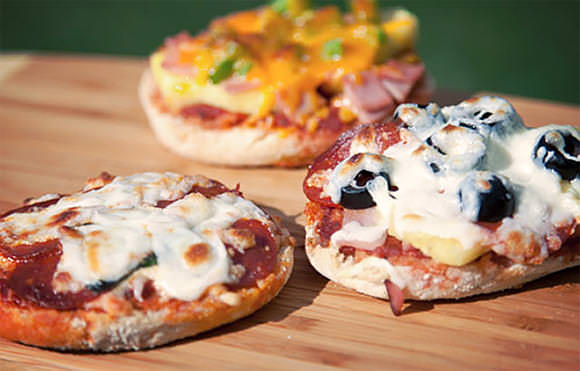 Campfire Recipes: Great Grilled Pizza