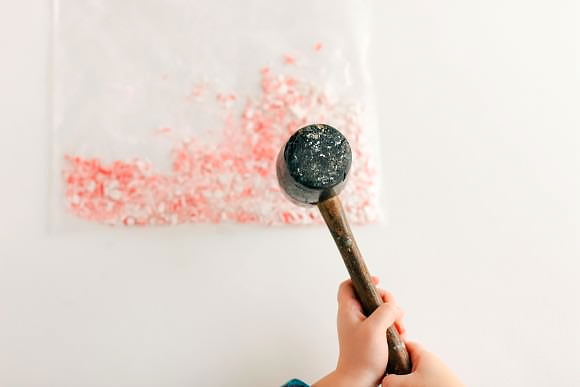 Recipe: Candy Cane Cupcakes