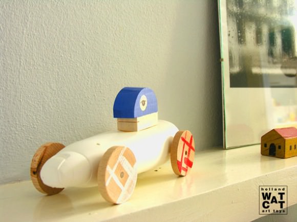 Mobile Lole Wooden Car