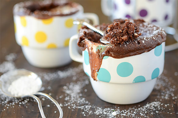 Chocolate Peanut Butter Mug Cakes