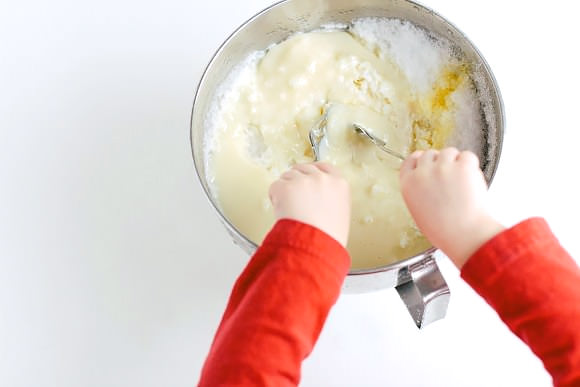 Orange Dreamsicle Ice Cream Recipe (made from snow!)