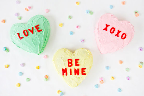 DIY Conversation Heart Cakes