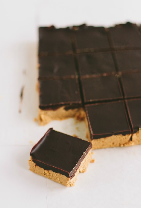 No-Bake Chocolate Peanut Butter Bars