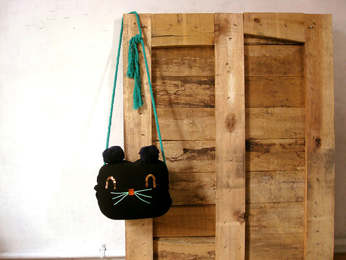 Make A Super Cute Upcycled Kitty Hand Muff & Pouch