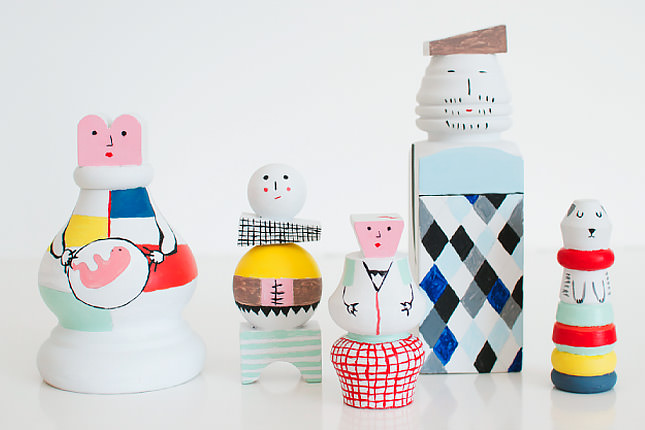 DIY Wooden Doll Family Portrait