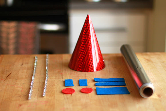 DIY Robot Party Hats