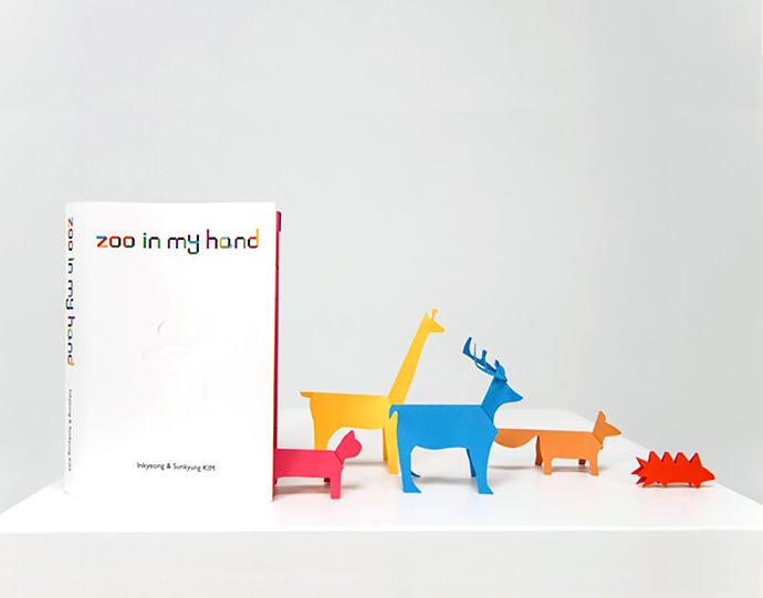 Zoo In My Hand Animal Origami Book by IK&SK Design