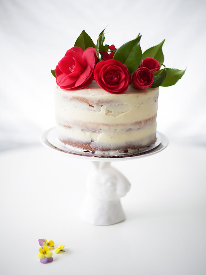 DIY Easter Rose Cake