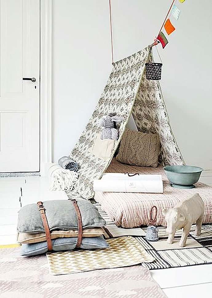 DIY tipi/play tent for kids via brit & co