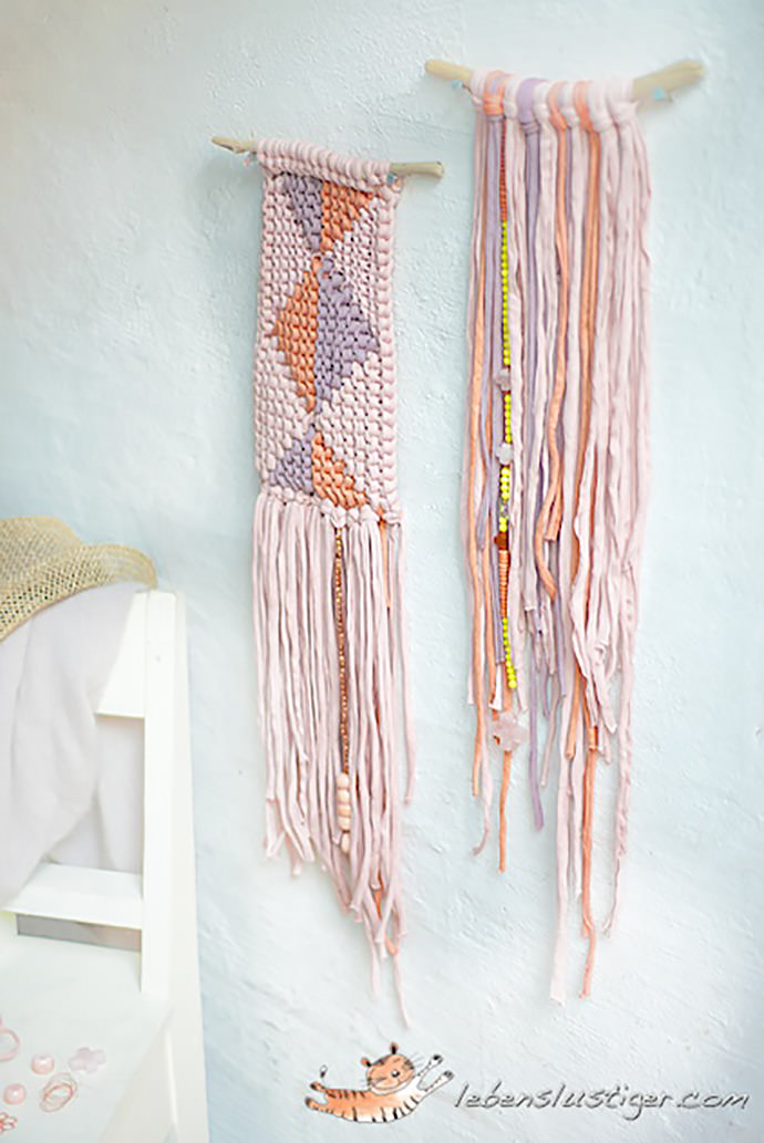 DIY Fabric Yarn Hanging via Lebenslustiger