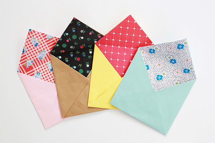 DIY Lined Paper Envelopes via Frankie