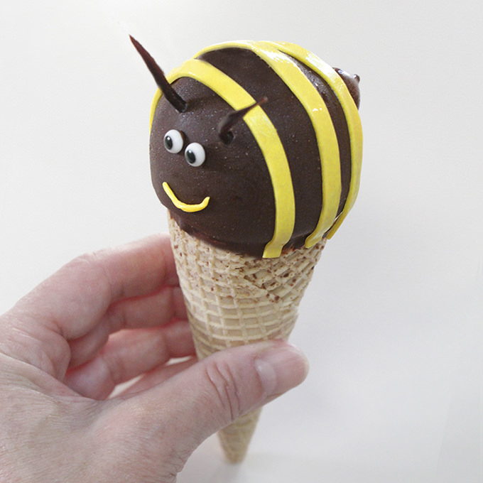 Bee Ice Cream Cones