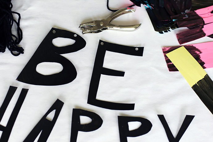 DIY Be Happy Banner