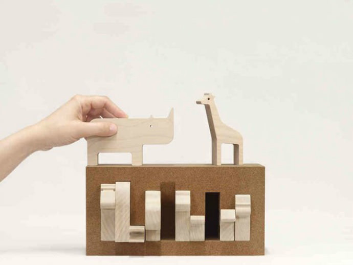 Clever Jungle Animal Box Toy from Bleebla