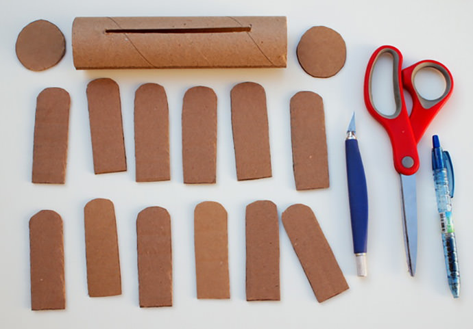 DIY Cardboard Cash Register