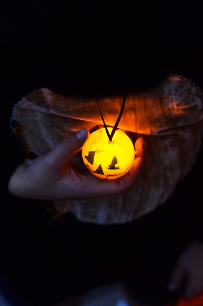 Halloween Pumpkin Light Necklaces