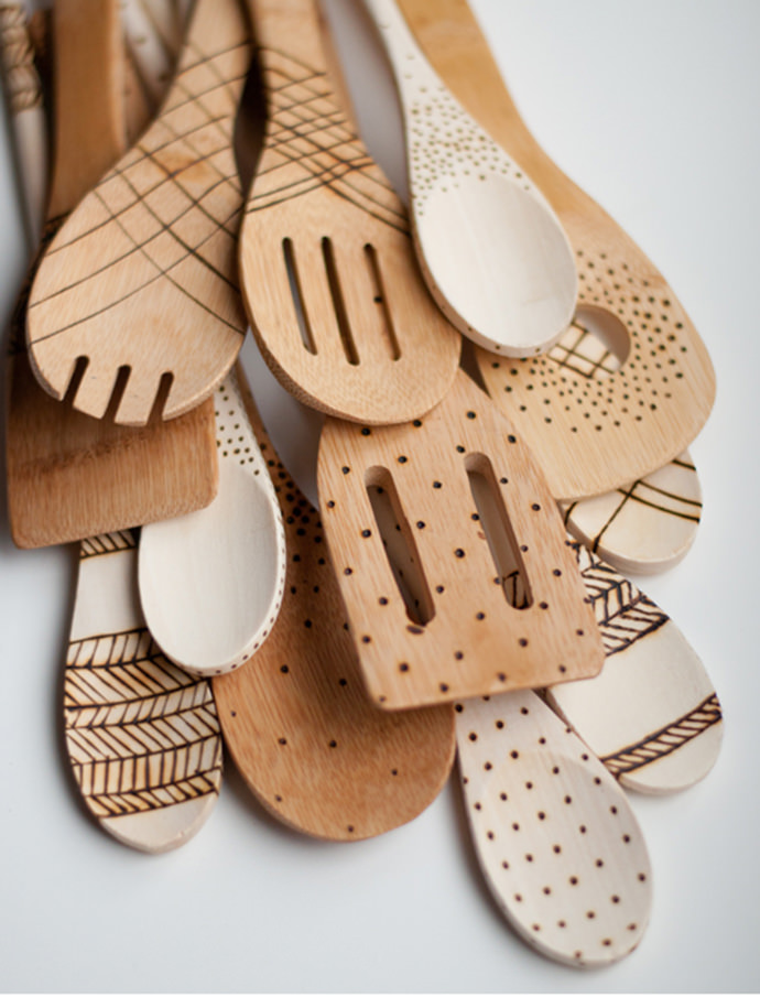 DIY Etched Wooden Spoons  (via Design Mom)
