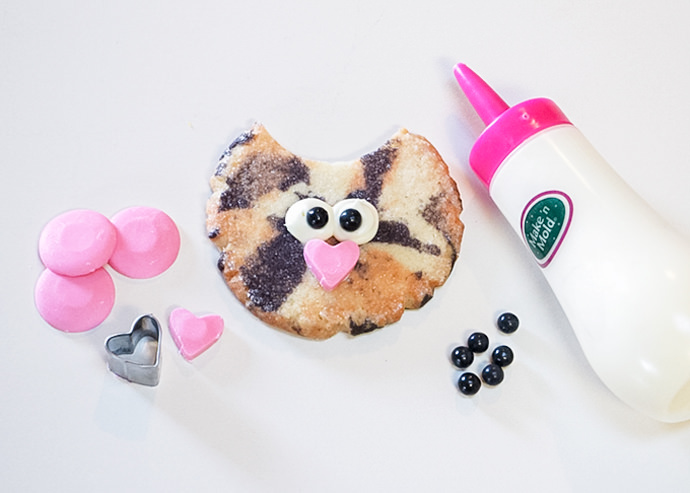 DIY Calico Cat and Dalmatian Cookies