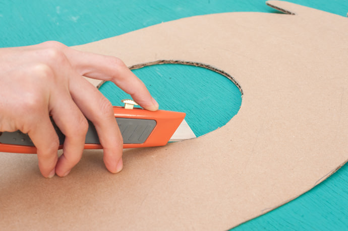 DIY Stencilled Folk Guitar