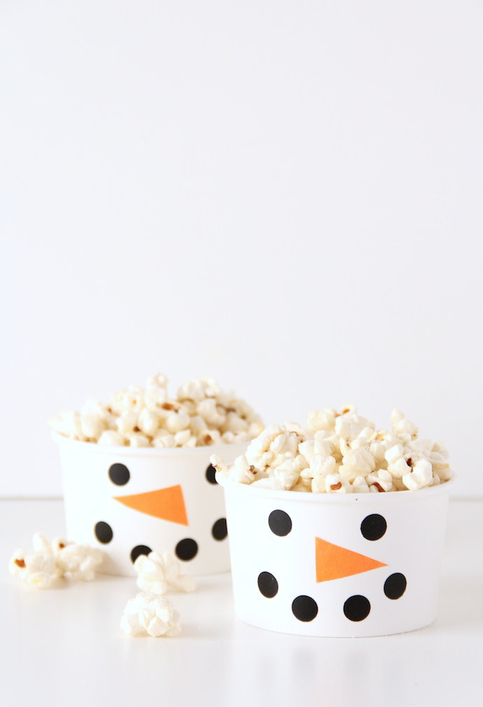 DIY Snowman Snack Cups