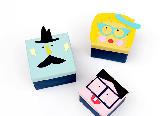 Magnetic Gift Wrap Box