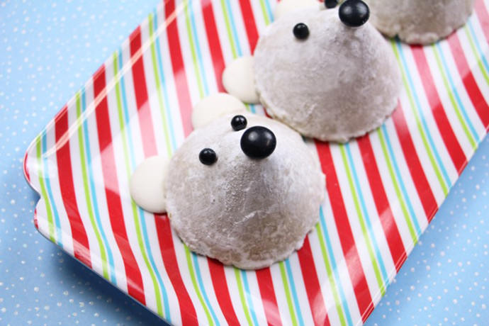 Easy No-Bake Polar Bear Cookies