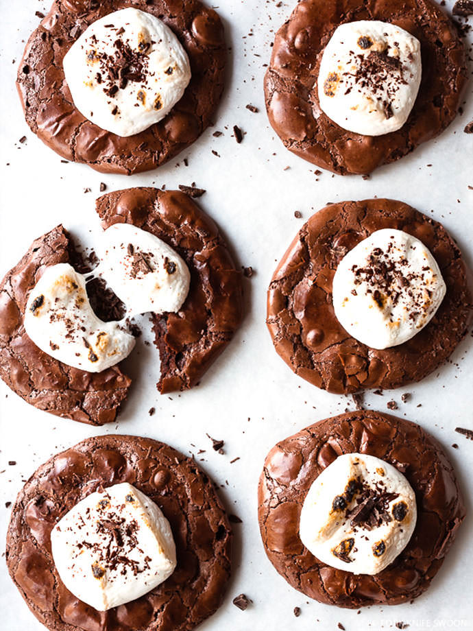Flourless Hot Chocolate Cookies  Recipe (via Fork Knife Swoon)